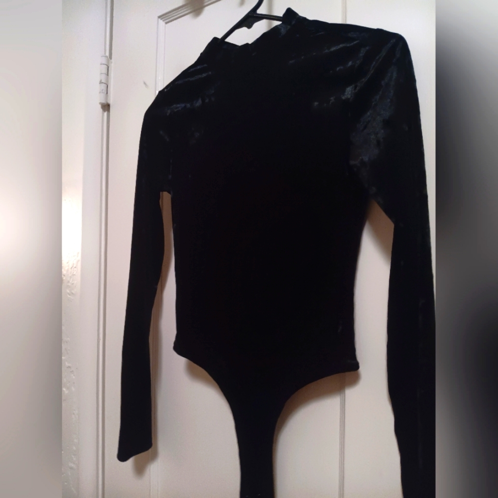 Elegant Black Velvet Bodysuit by Forever 21. Size S